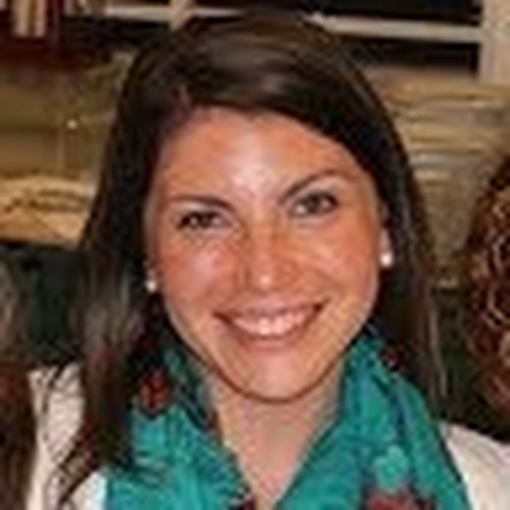 Meet your Posher, Nina